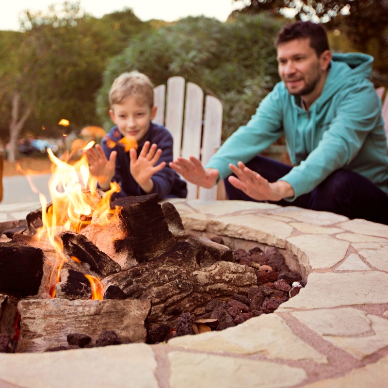 EN-cozy-firepit-800x800@1x.jpg